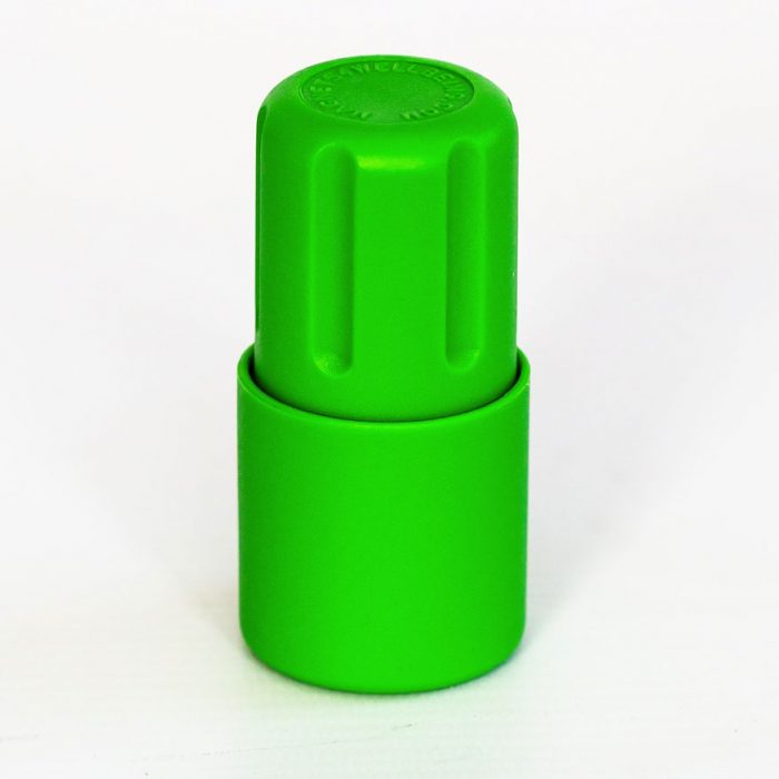 Small green Magnet
